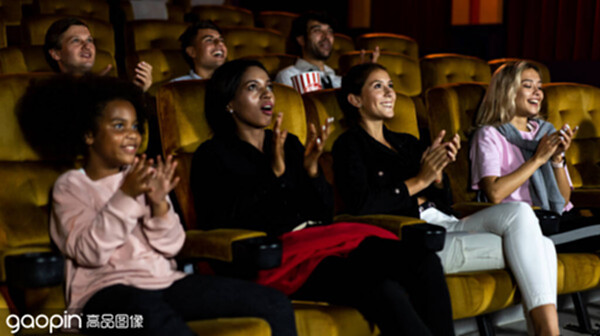 挺进同学麻麻 王晨李婉丝任我橹在线视频精品 早安大人不要舔善良的姐妹俩完整视频  第5张